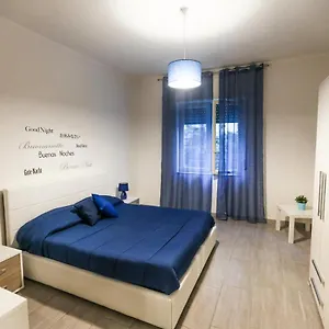 Habitat: Luxury Centro , Naples Italie